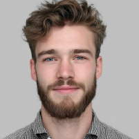 Kevin Leech